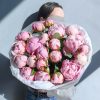 19 розовых пионов