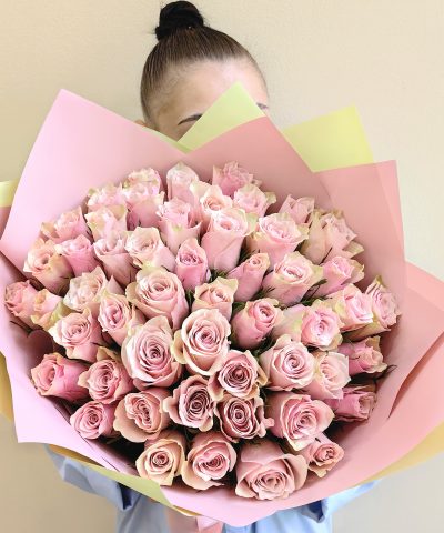 Букет из 51 розовой розы 40см